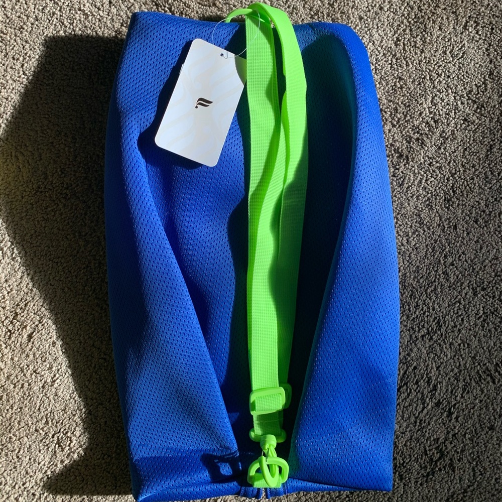 Fabletics Functional Bag - Picture 5 of 8